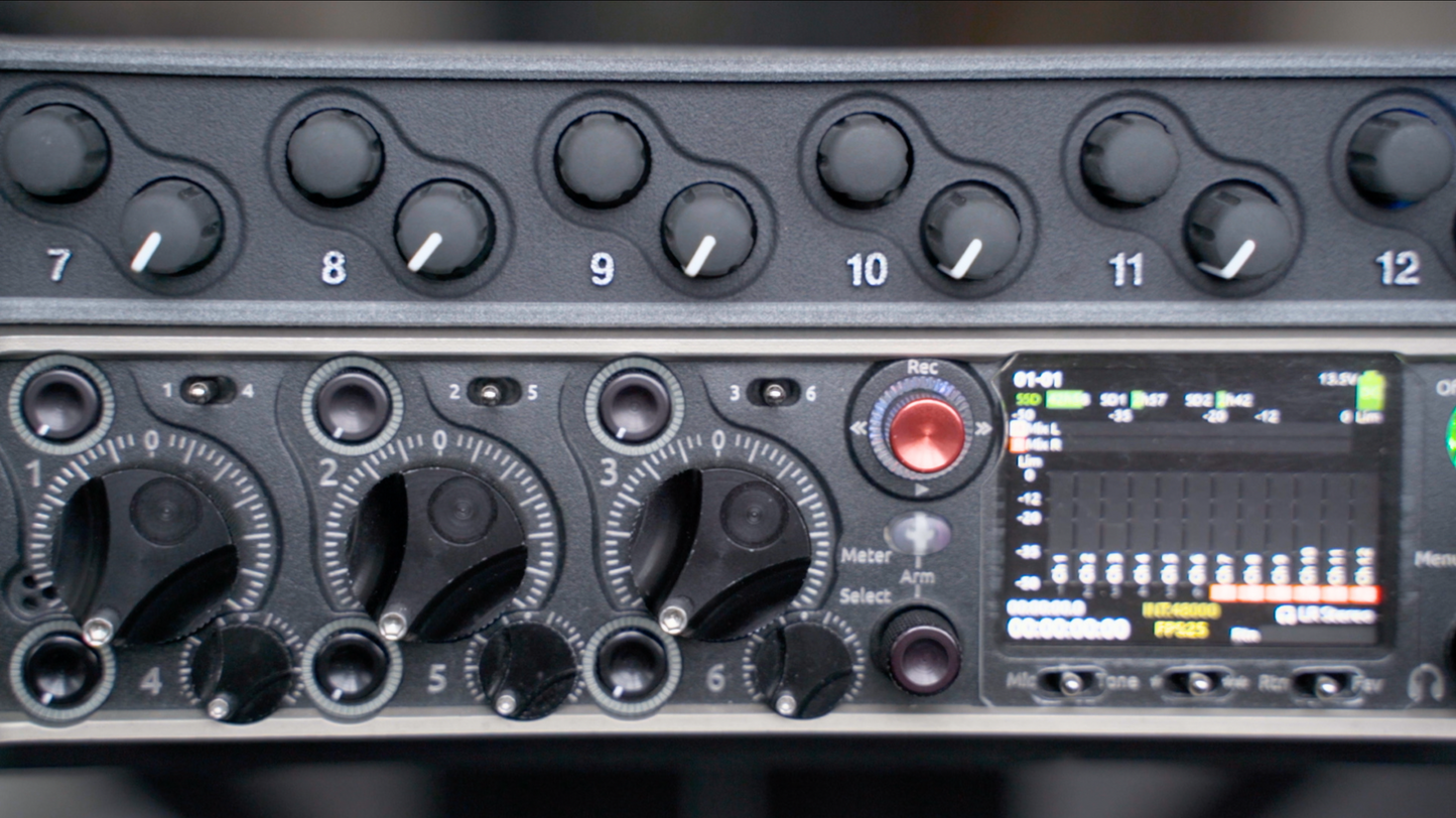 712 External Controller for 833 recorders with +4 Plugin