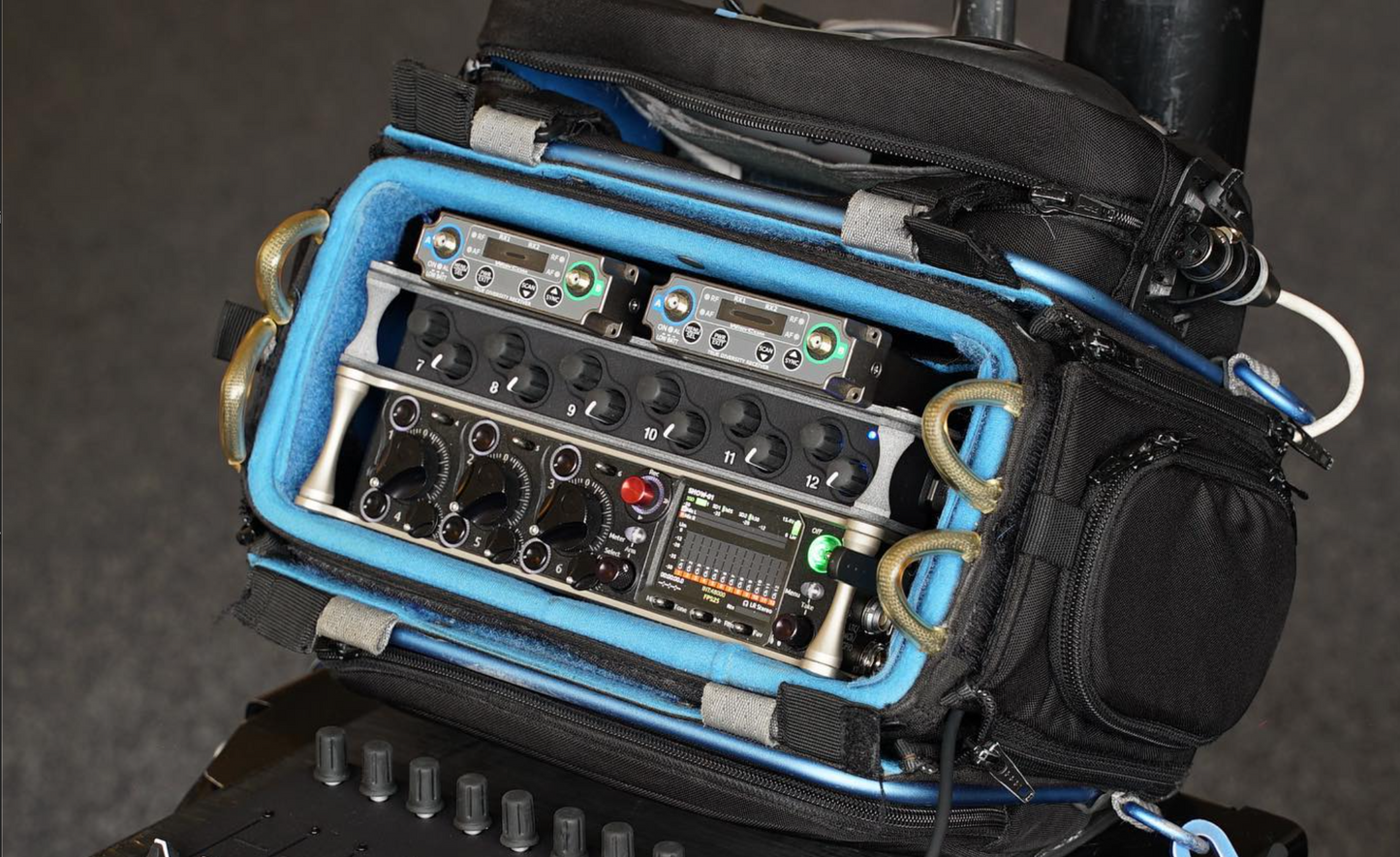 712 External Controller for 833 recorders